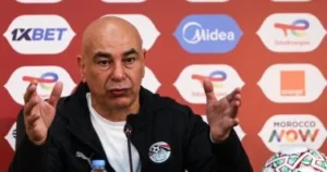 202512280115591559 341